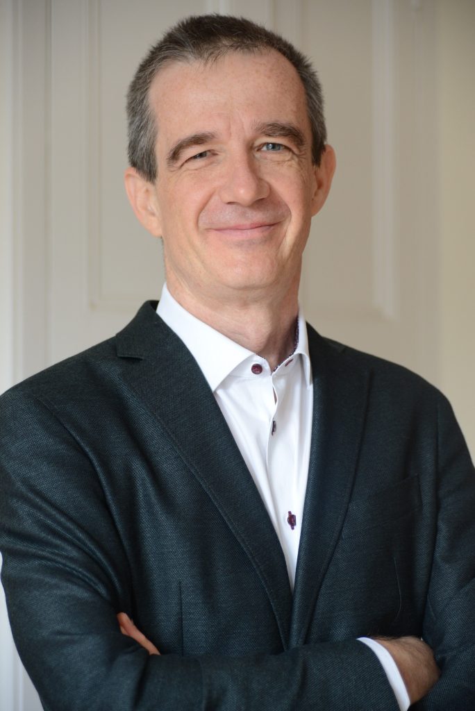 A headshot of Professor Martin Kuball.