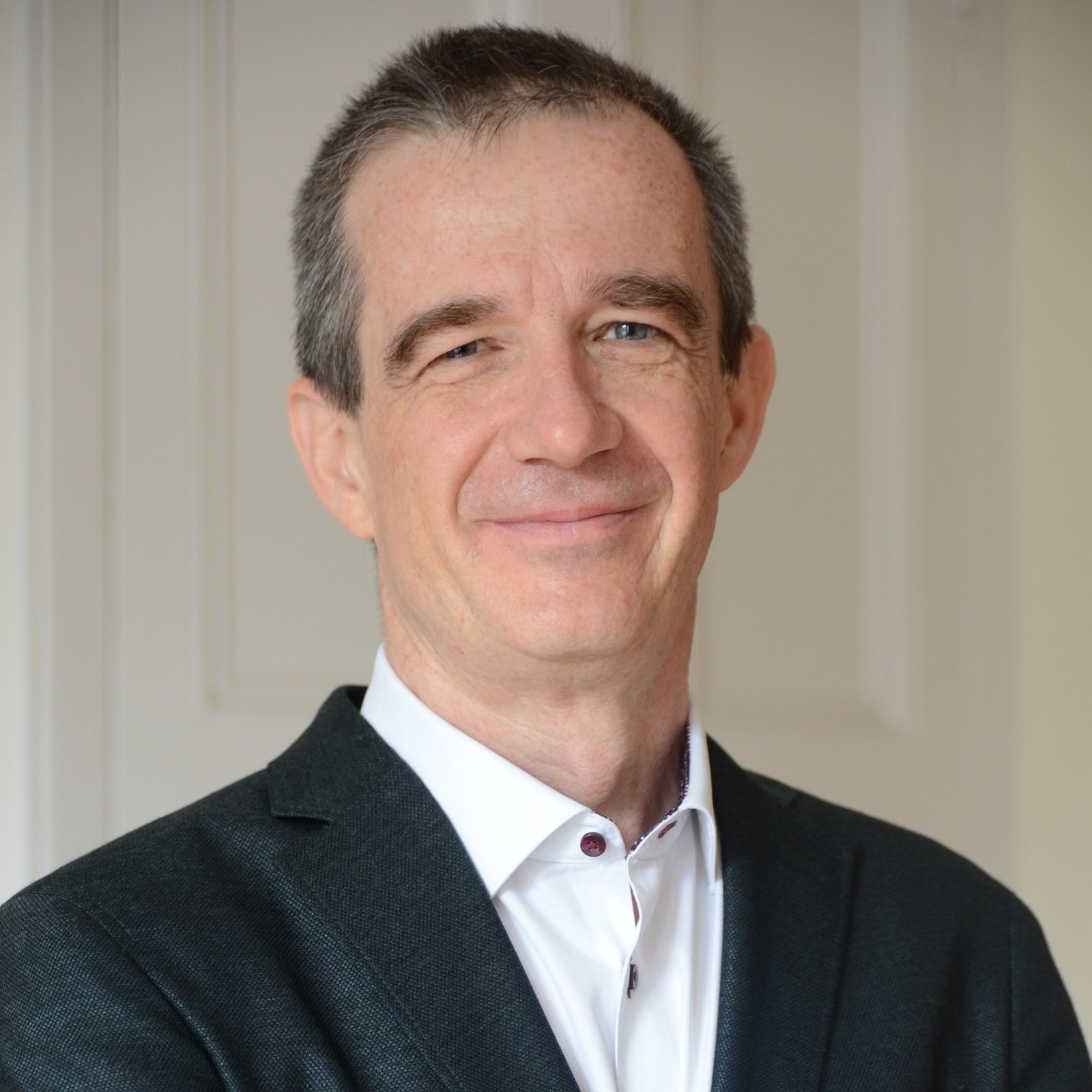 A headshot of Professor Martin Kuball.